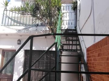 DEPARTAMENTO INTERNO AMEGHINO 132