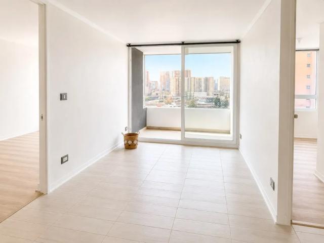 Departamento Independencia Arriendo 2D 2B 1E Metro Hospitales. CS