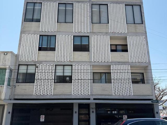 Departamento Loft en Venta, 1 recamara, a una cuadra del mar