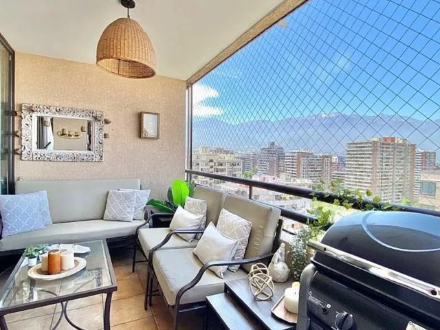 Departamento luminoso,remodelado con gran vista despejada