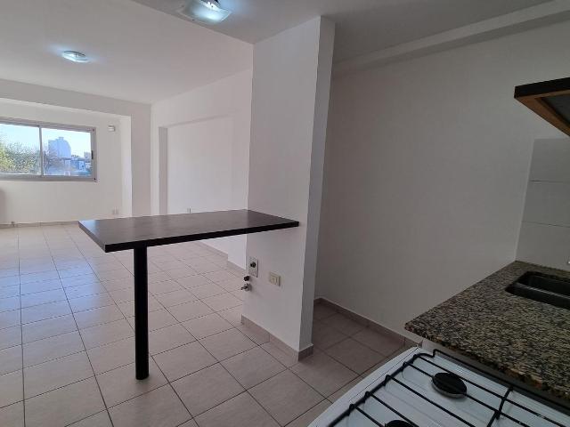Departamento monambiente en alquiler, La Plata