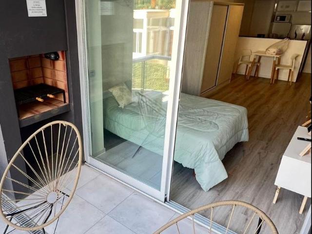 Departamento monoambiente divisible en alquiler AMOBLADO luminoso con balcon ? 44m?