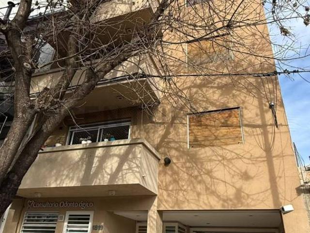 DEPARTAMENTO MONOAMBIENTE EN ALQUILER CON TERRAZA PRIVADA – LA PLATA
