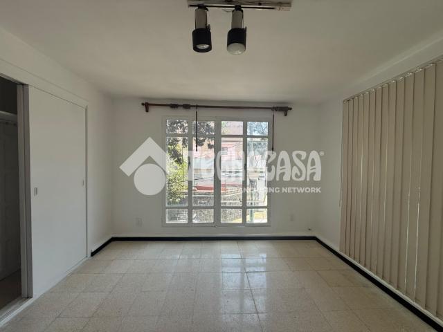 DEPARTAMENTO MIGUEL ANGEL DE QUEVEDO, COL. BARRIO SANTA CATARINA