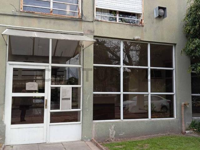 Departamento muy amplio de 3 dormitorios en zona facultades