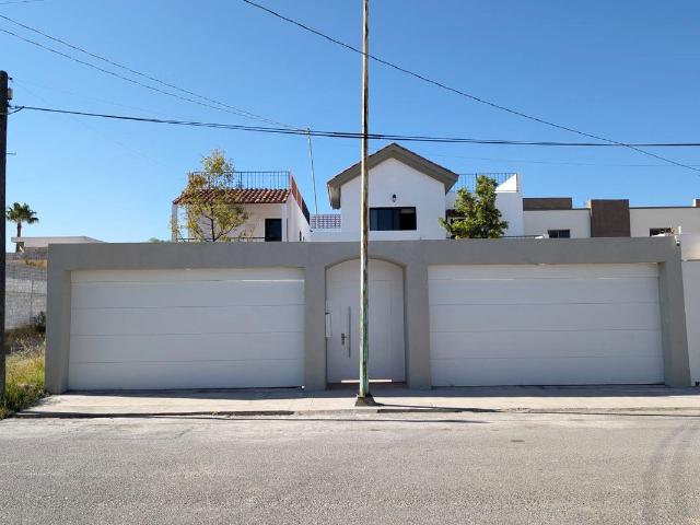 Departamento Nuevo en RENTA en planta alta en Pinos