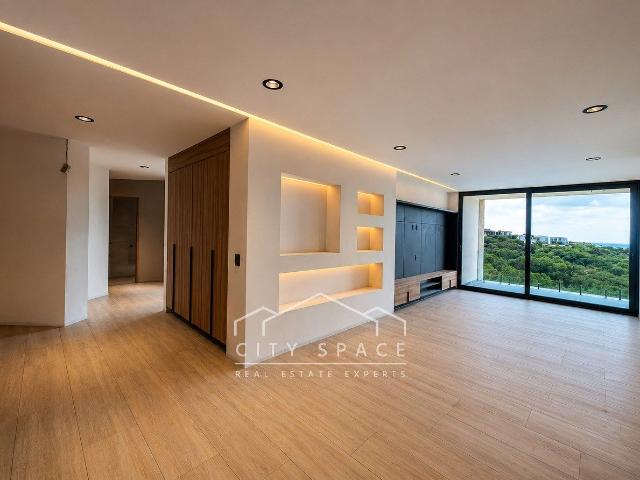 DEPARTAMENTO NUEVO en RENTA en PLAZA ANTIGUA Zona Esmeralda