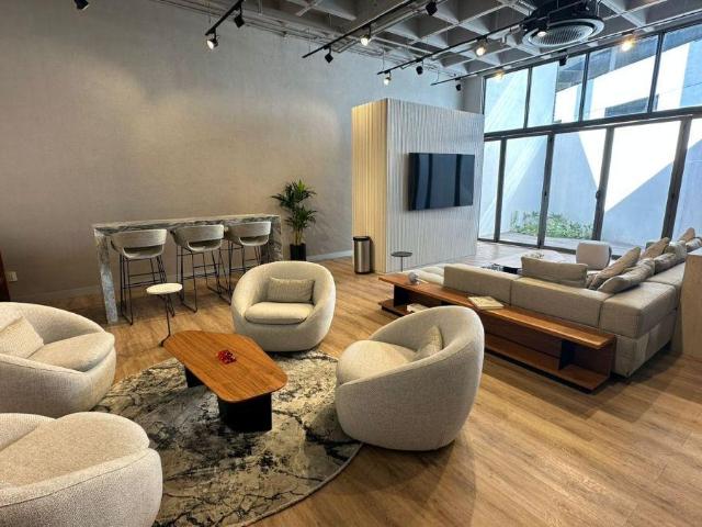 DEPARTAMENTO NUEVO EN RENTA VALLE PONIENTE