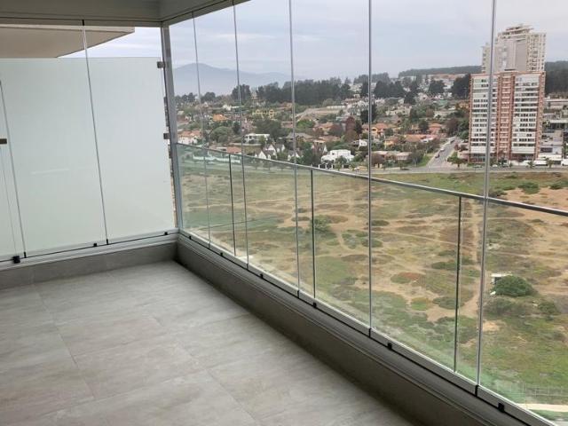 Departamento nuevo en Reñaca, amplia terraza cerrada, año corrido