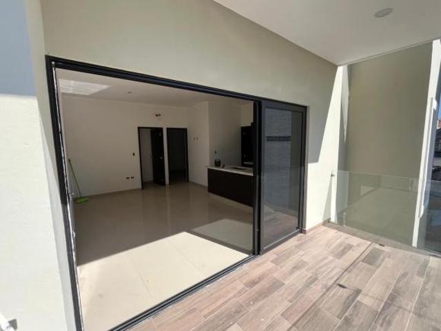 Departamento nuevo y equipado a 5 cuadras de plazuela machado