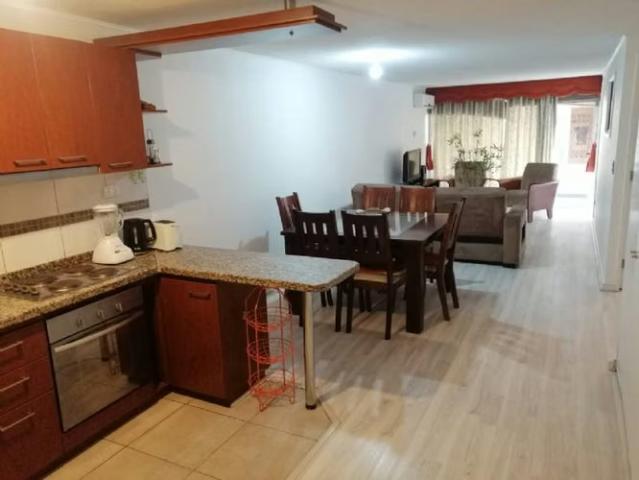 Departamento nueva san martin 1490 / metro moneda | 3 dormitorios por 3650.00 en Santiago