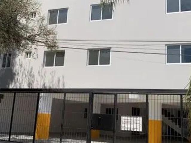 Departamento sobre Av. Guadalupe – A una cuadra de la UNIVA! 2 Habitaciones, 2 baños completos, coch