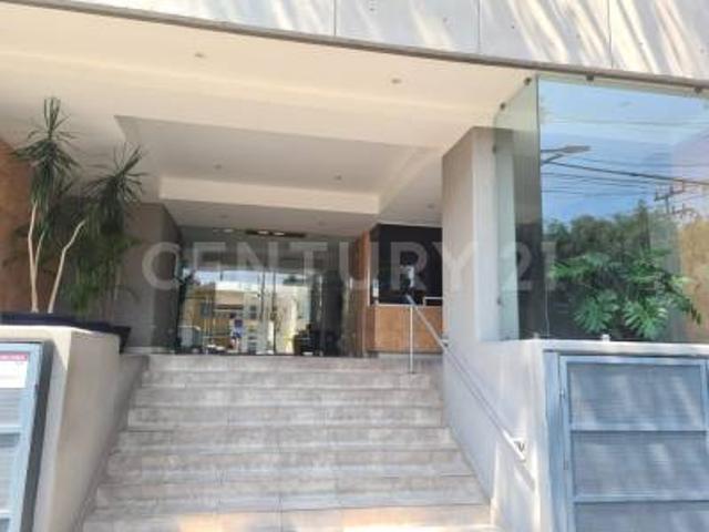 Departamento Sobre Av. San Isidro, muy cerca de Av. Tezozomoc