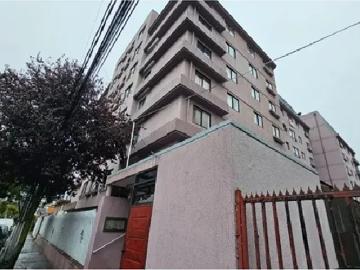 Departamento soleado con excelente ubicación