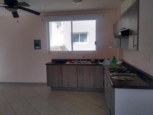 Departamento Suite de 1 Rec, 2 Bñs, con Roof Garden, Vista, Alberca, Vigilancia