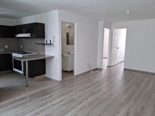 DEPARTAMENTO PARA REESTRENAR