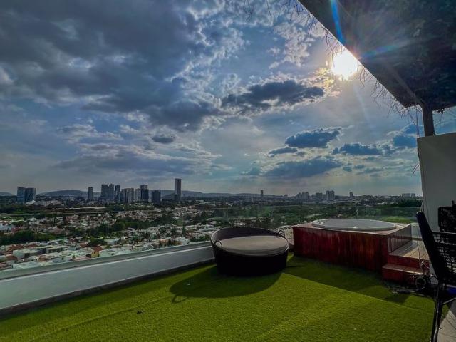 Departamento Pent House Vistas Panorámicas Amueblado en Zapopan