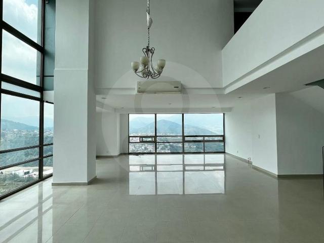DEPARTAMENTO PENT HOUSE EN VENTA EN VILLAS SAUCES INTERLOMAS