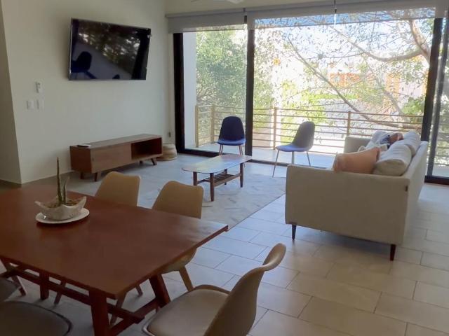 DEPARTAMENTO PENTHOUSE AMUEBLADO EN RENTA