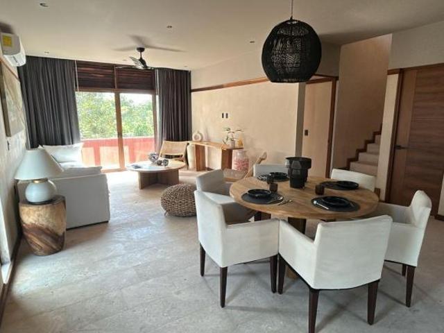 Departamento Penthouse en venta en Cozumel. con acceso privado a la playa
