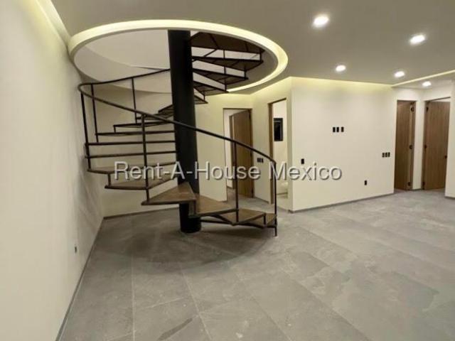 Departamento Penthouse en Venta en Jilotzingo, Santa Mar?a Mazatla AM. 26 2730
