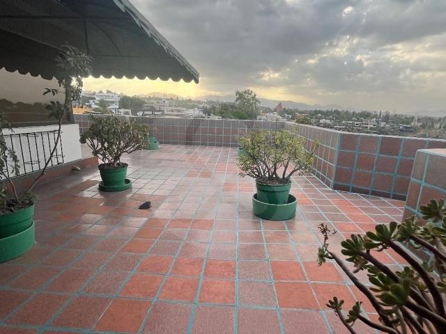 Departamento PH en venta en Lomas Altas