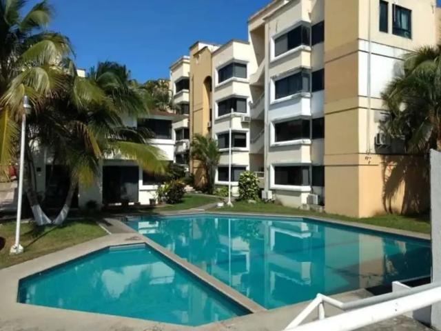 DEPARTAMENTO PLANTA BAJA CONJUNTO RIVIERA DEL RIO