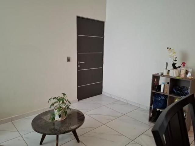 Departamento Planta Baja Esquina