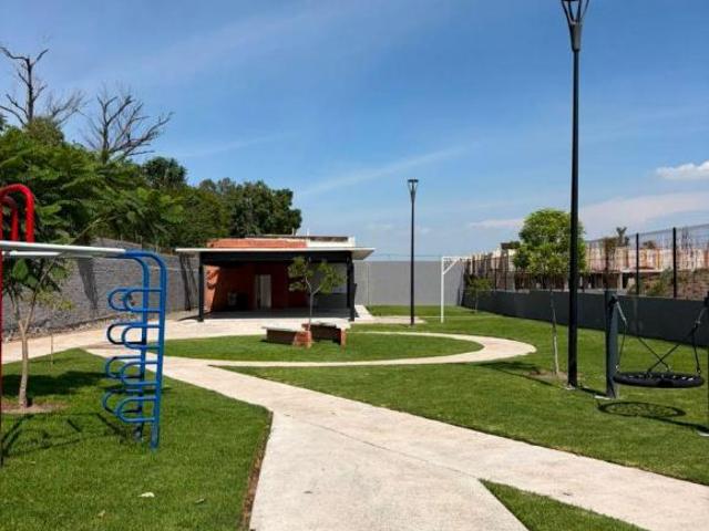 DEPARTAMENTO PRIMER NIVEL EN VENTA PASEO DE LOS PARQUES