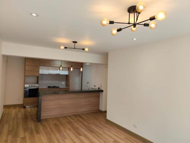 Departamento primer piso 2 D + 1 E + 2 Depo Pet friendly