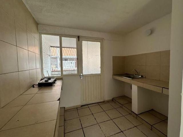 Departamento remodelado en venta en Condom. Florencia, muy cerca de carr. 57 y hospital de la salud