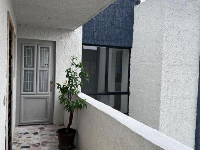 DEPARTAMENTO REMODELADO EN VENTA EN PASEOS DEL SOL