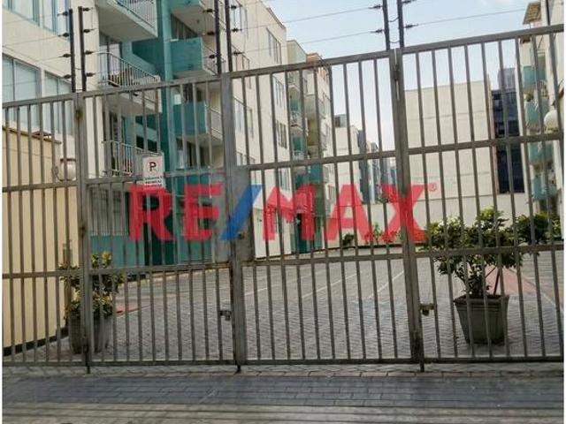 Departamento Remodelado En Alquiler – Surco | 99.53 M² + Cochera