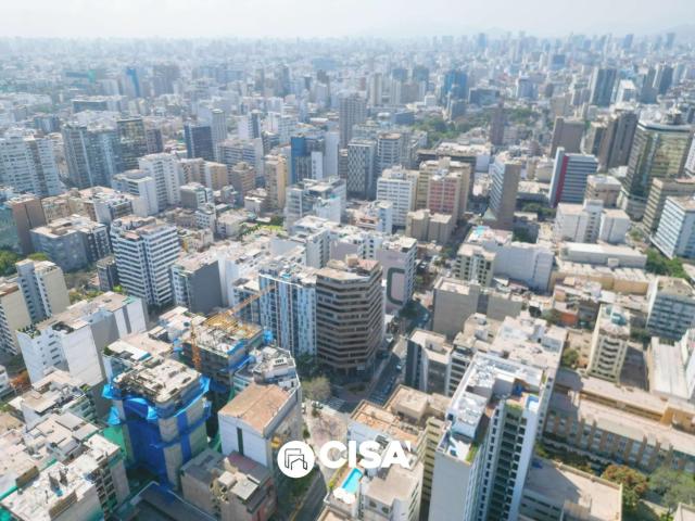 Departamento Remodelado en Miraflores | Luz Natural y Excelente Ubicación