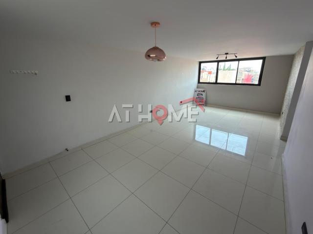 Departamento Remodelado en Renta de Hasta 3 Rec?maras Cerca de Blvd. Atlixco