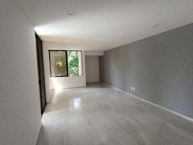 Departamento remodelado, excelente ubicación