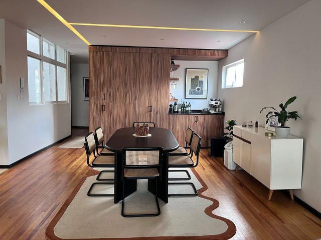 Departamento Renta Amueblado Condesa, con balcón y techos altos