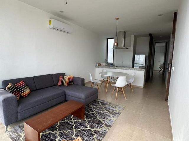 DEPARTAMENTO RENTA MÉRIDA, CERCA DE LA UNIVERSIDAD ANÁHUAC MAYAB DE 1 HABITACIÓN