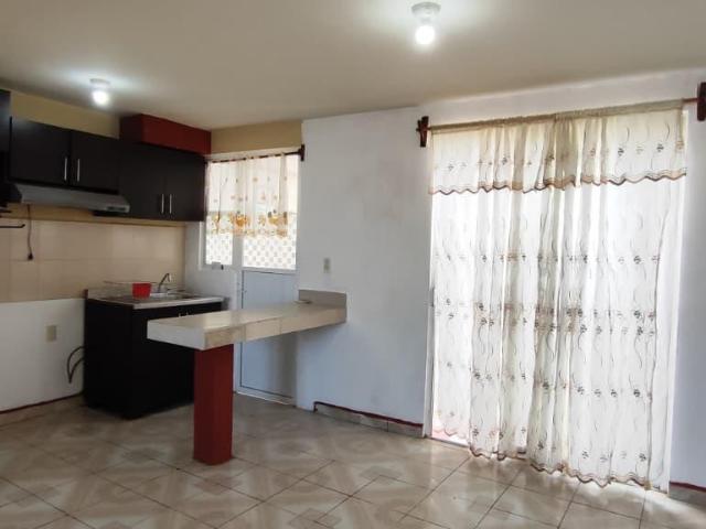 Departamento renta planta baja cerca villas la Piedad el Marques Queretaro