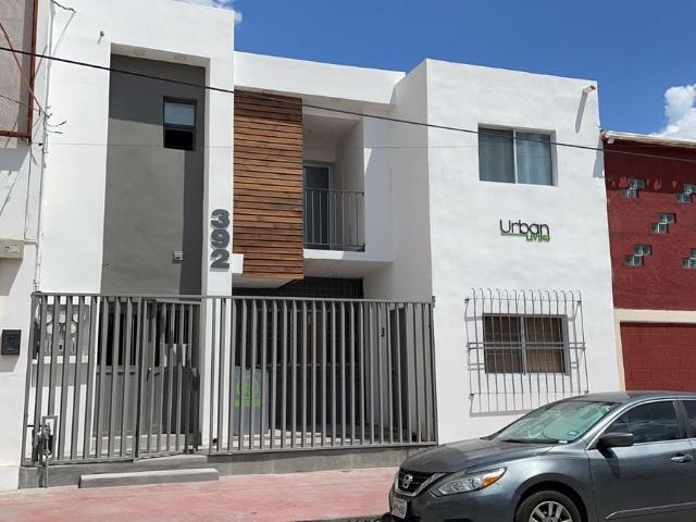 Departamento RENTA RrRH $16,500 MXN en Av Internacional zona centro