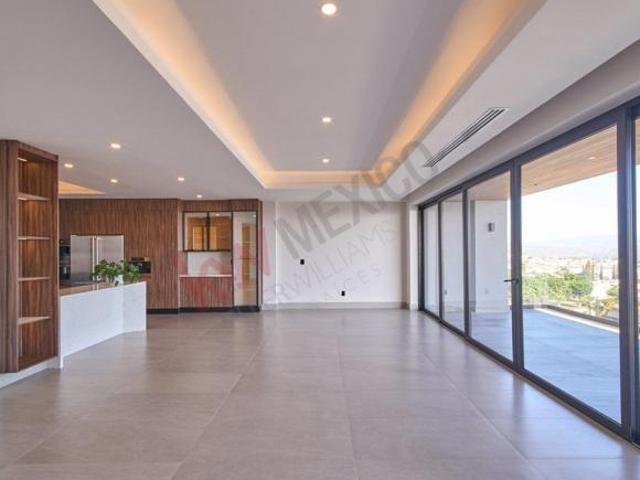 DEPARTAMENTO TORRE THEA AL NORTE DE LA CIUDAD, CON VISTAS PANÓRAMICAS Y CERCA DE LOS PRINCIPALES PUN