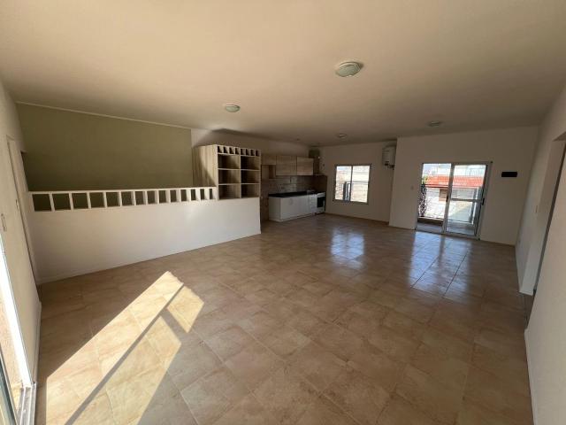 Departamento tipo casa de 3 ambientes en alquiler, Zona Wilde, Avellaneda
