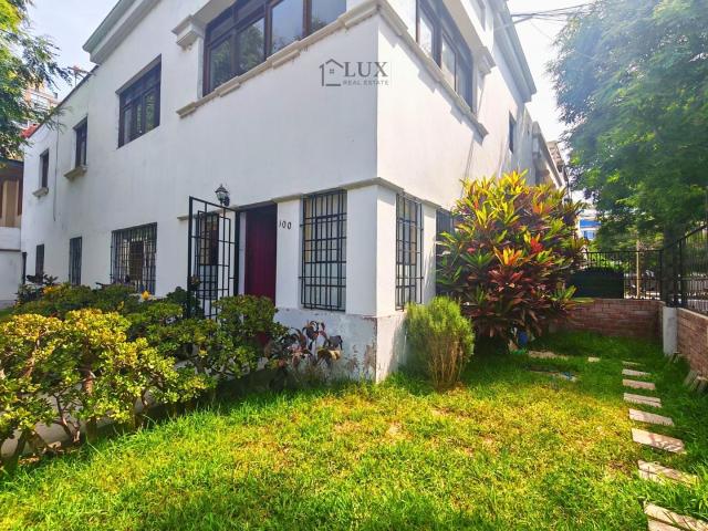 Departamento tipo casita en 1er Piso
