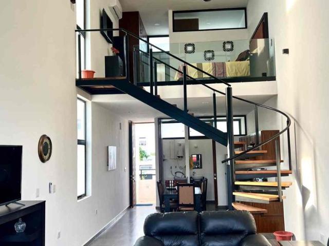 Departamento tipo loft de 1 recámara, 1.5 baños, en complejo con amenidades, a un costado de la Ceiba