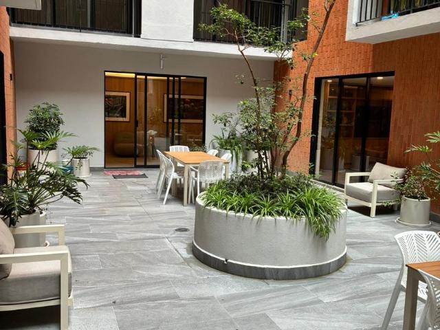Departamento tipo loft en edificio con amenidades frente jard?n pushking