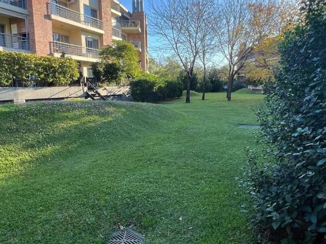 Departamento tres ambientes. Boulevar Plaza Portezuelo