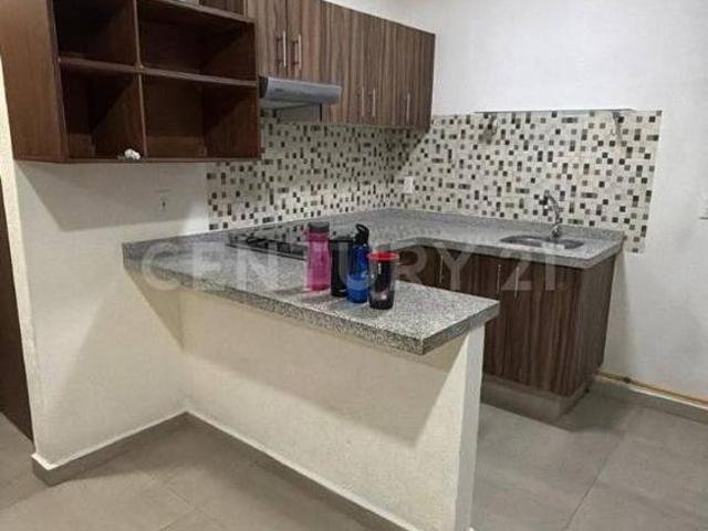 Departamento ubicado en 2 avenidas principales