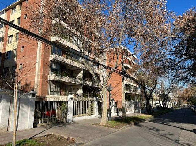 Departamento Ubicado en sector Privilegiado de Providencia