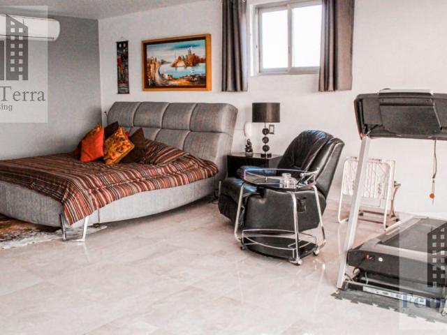 Penthouse amueblado en renta a unos pasos de Colomos
