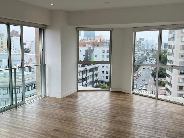 DepartamentoDEPARTAMENTO EN ALQUILER EN MIRAFLORES | CON VISTA AL PARQUE KENNEDY